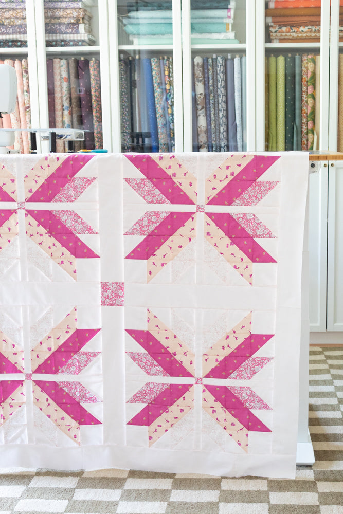 Lottie Quilt Kit - Bright Pinks