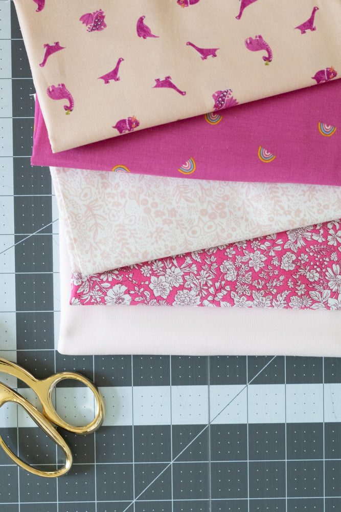 Lottie Quilt Kit - Bright Pinks