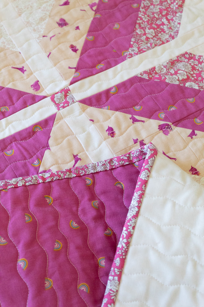 Lottie Quilt Kit - Bright Pinks