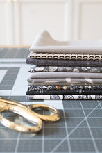 Load image into Gallery viewer, Shadow Fabric Bundle
